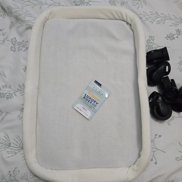 Katziela Luxury Rider Pro Pet Carrier  Double Telescopic Handle Grey - Picture 7 of 12